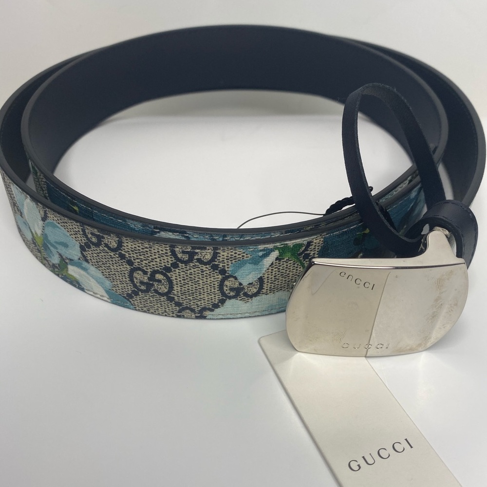 Gucci belt